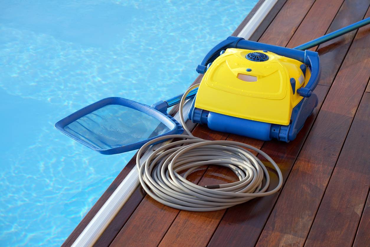robot de piscine hydraulique ou électrique